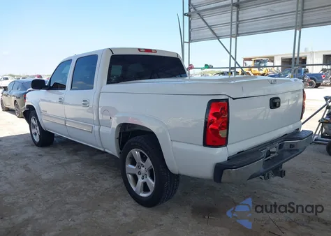 2006 Chevrolet Silverado 1500 Lt2 from USA, damaged, VIN 2GCEC13N961291380